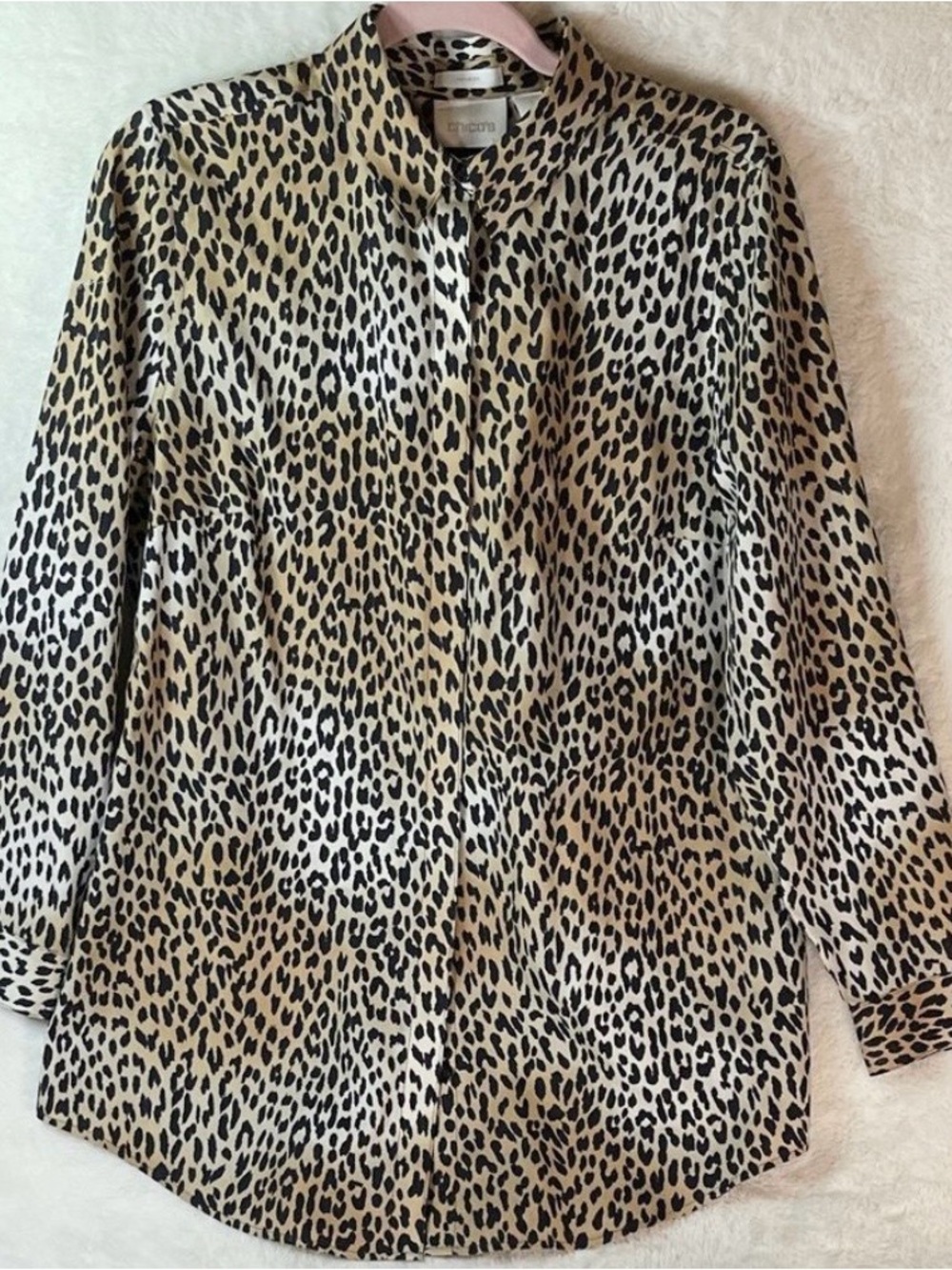 Leopard Print Tunic Chico’s No-Iron Shirt Size 1 (M) Long Sleeve Animal Print
